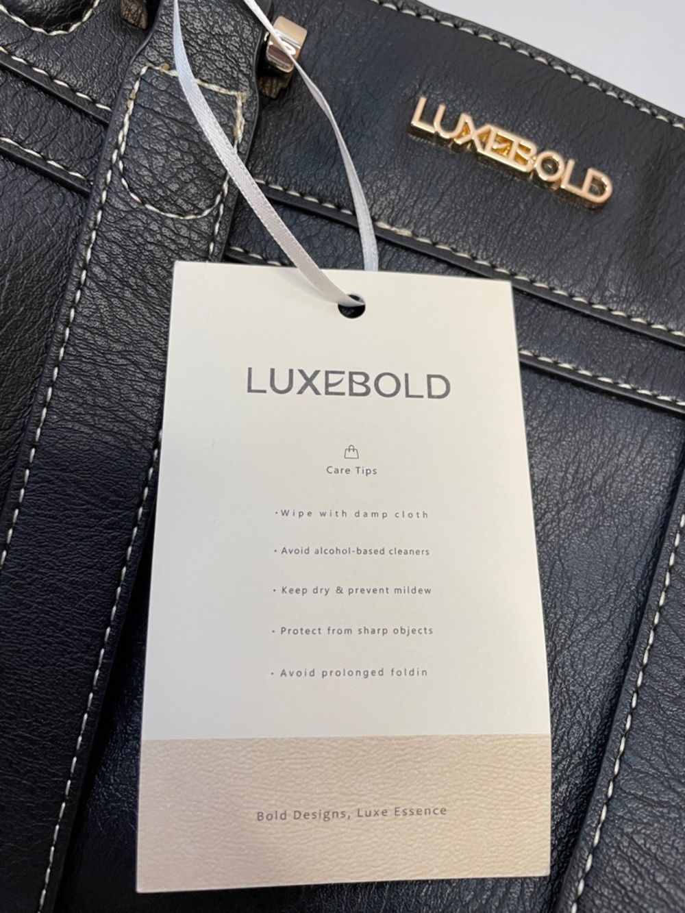 NWT LUXEBOLD Black Tote Bag. - Picture 3 of 6